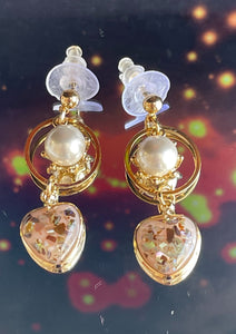 Women's earrings heart shape and pearl style