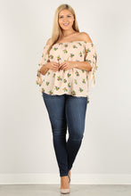 Load image into Gallery viewer, Plus Size Floral Print, Top
