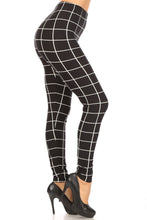Load image into Gallery viewer, Plaid High Waisted Leggings With Elastic Waist And Skinny Fit
