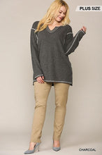 Load image into Gallery viewer, Two-tone Ribbed Tunic Top With Side Slits

