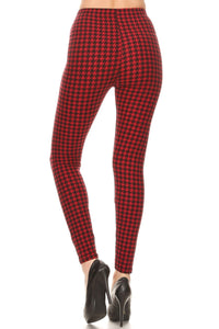 Hounds Tooth Print, High Rise, Fitted Leggings, With An Elastic Waistband