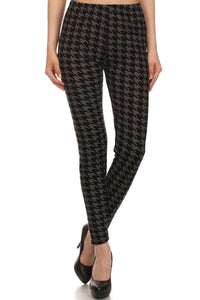 High Waisted Hound Tooth Printed Knit Legging With Elastic Waistband