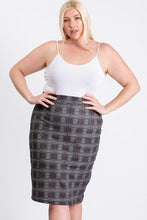 Load image into Gallery viewer, Black/grey Glen Plaid Skirt
