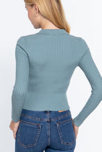 Load image into Gallery viewer, Notched Collar Zippered Sweater
