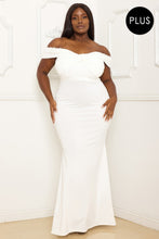 Load image into Gallery viewer, Pearl Bead Off The Shoulder Plus Size Maxi Dress
