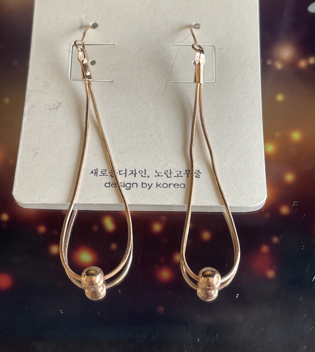 Metal Gold Earrings
