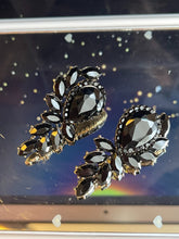 Load image into Gallery viewer, Black Stone Earrings
